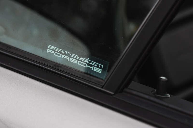 1989 Porsche 911 3.2 TARGA