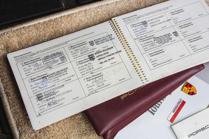 1989 Porsche 911 3.2 TARGA