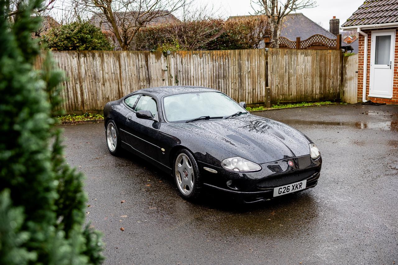 1998 Jaguar XKR Paramount