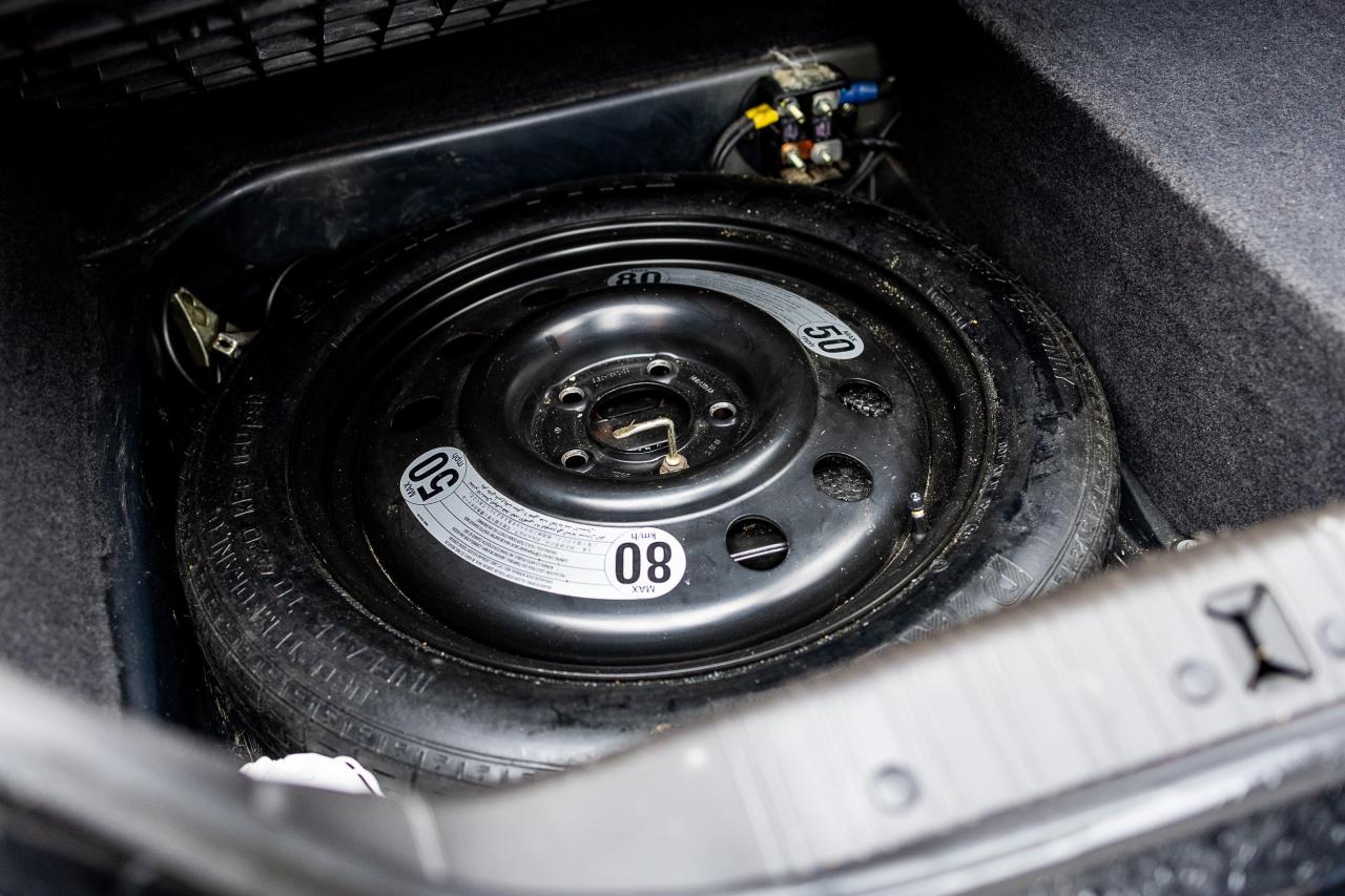 1998 Jaguar XKR Paramount