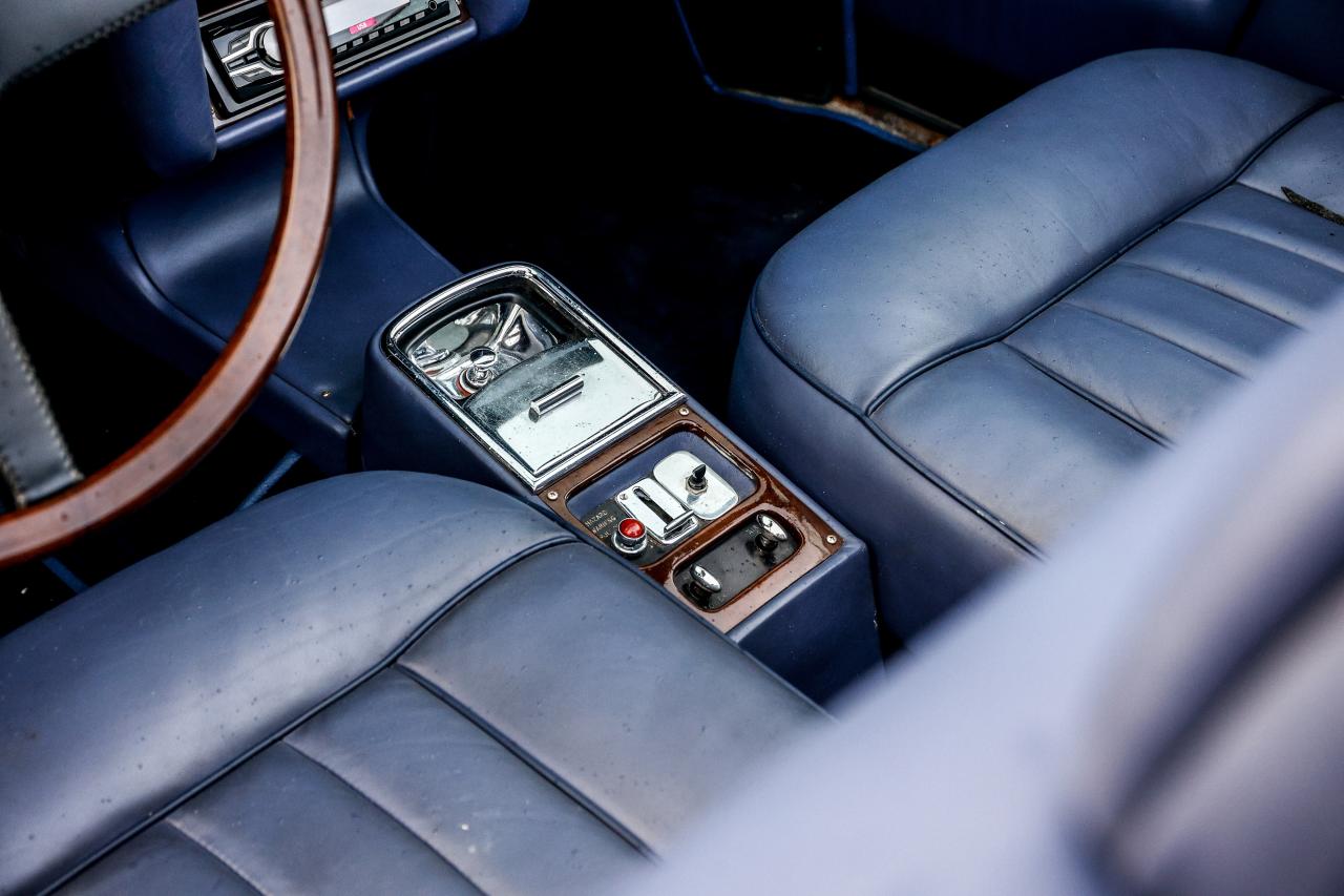 1969 Rolls - Royce Silver Shadow Convertible by Mulliner Park Ward