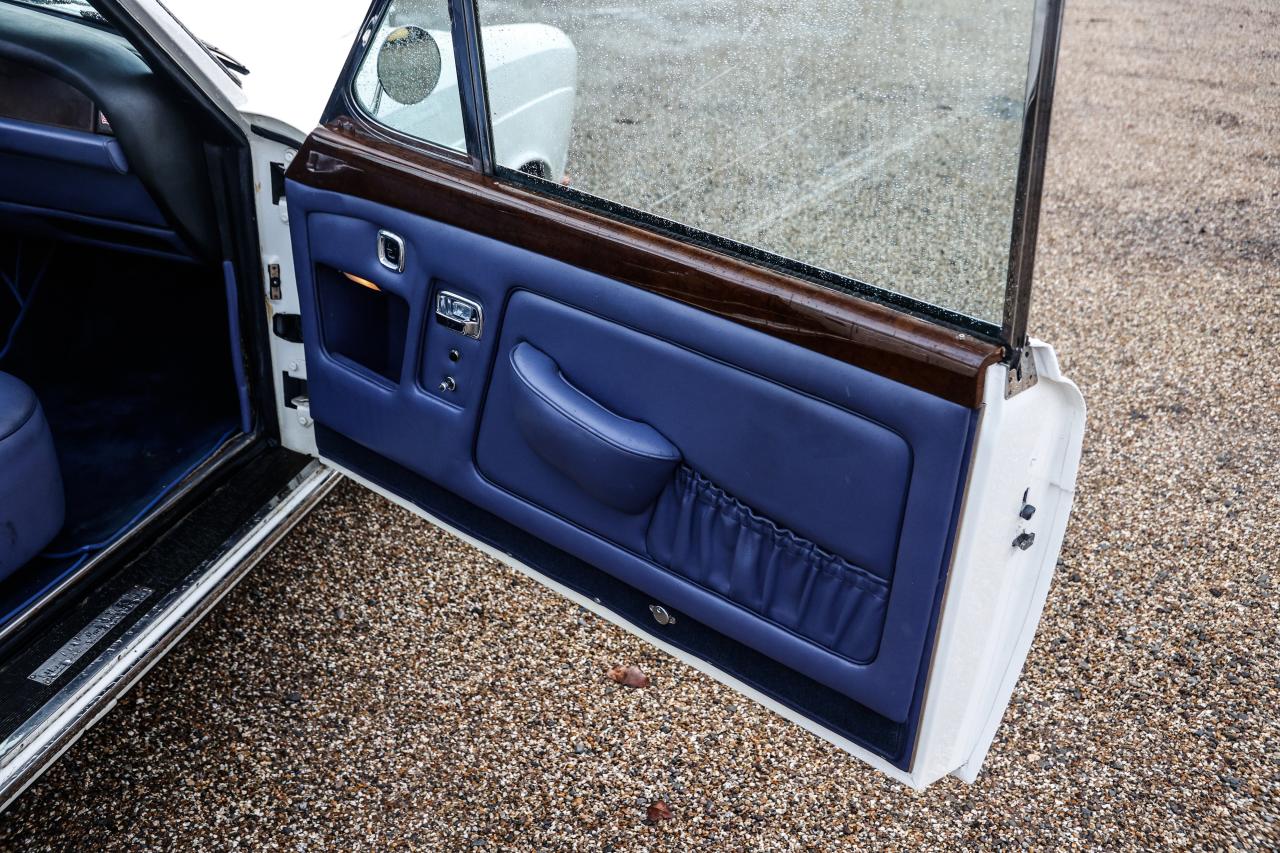 1969 Rolls - Royce Silver Shadow Convertible by Mulliner Park Ward