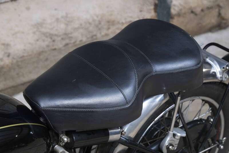 1950 VINCENT SERIES C COMET