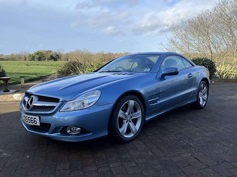 2011 Mercedes - Benz SL500