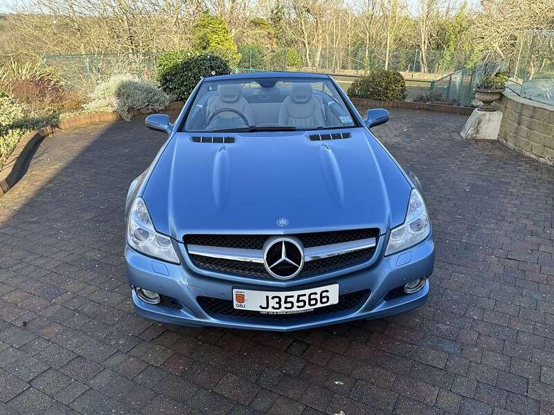 2011 Mercedes - Benz SL500