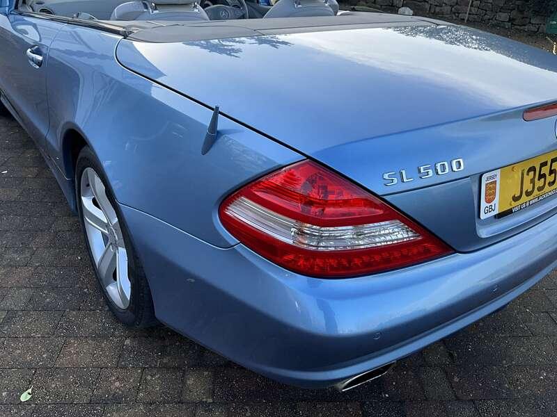 2011 Mercedes - Benz SL500