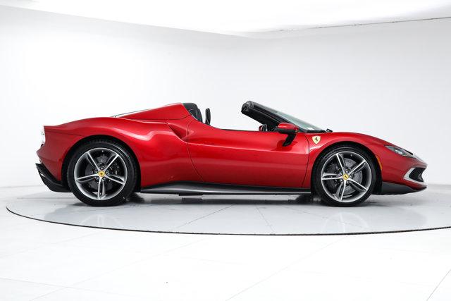 2023 Ferrari 296 GTS