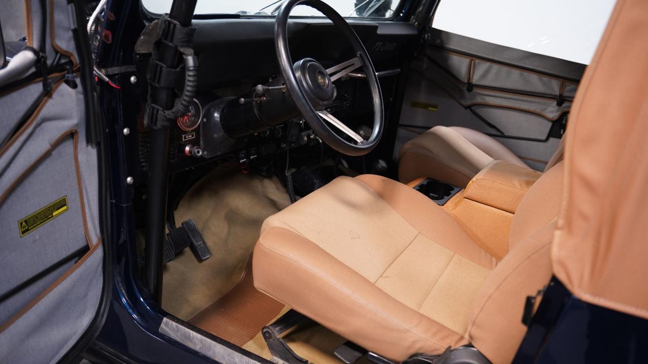 1985 Jeep CJ7 Laredo