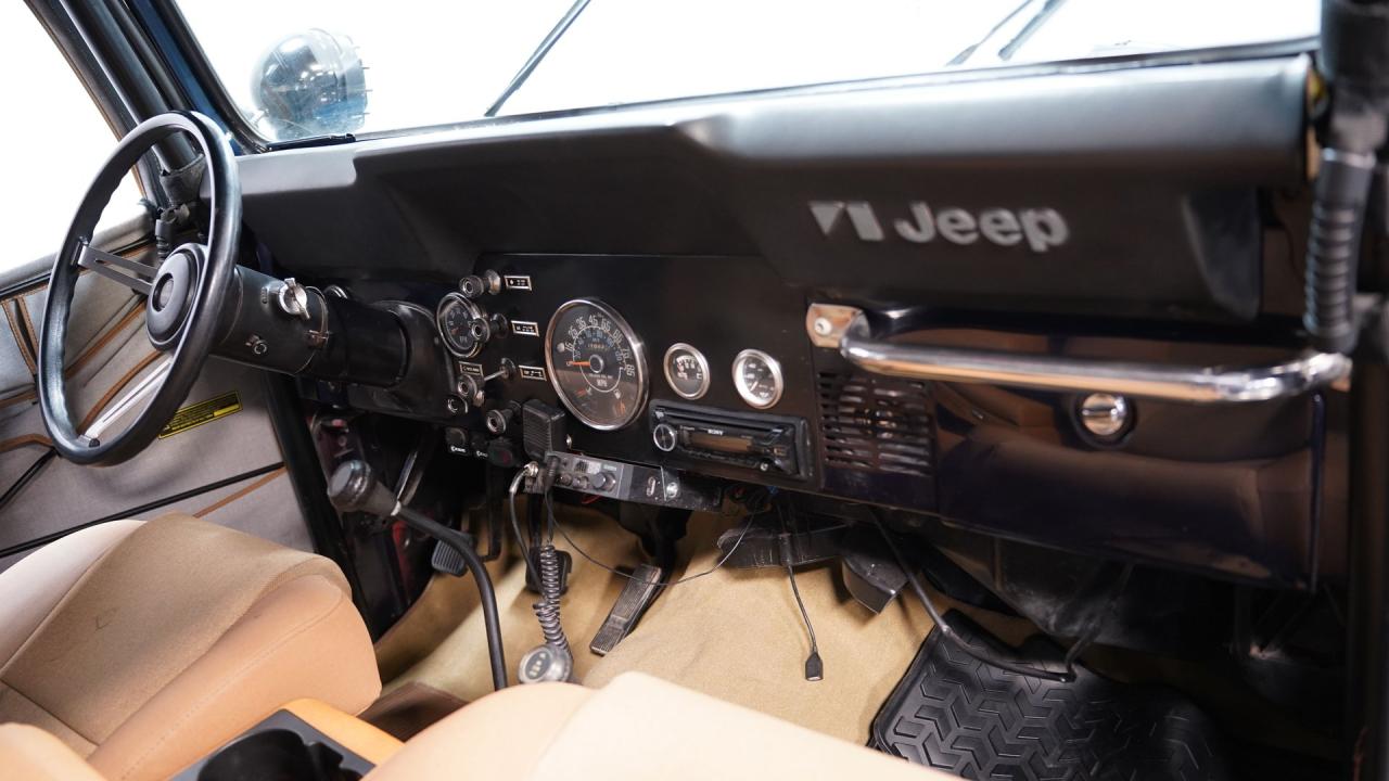 1985 Jeep CJ7 Laredo