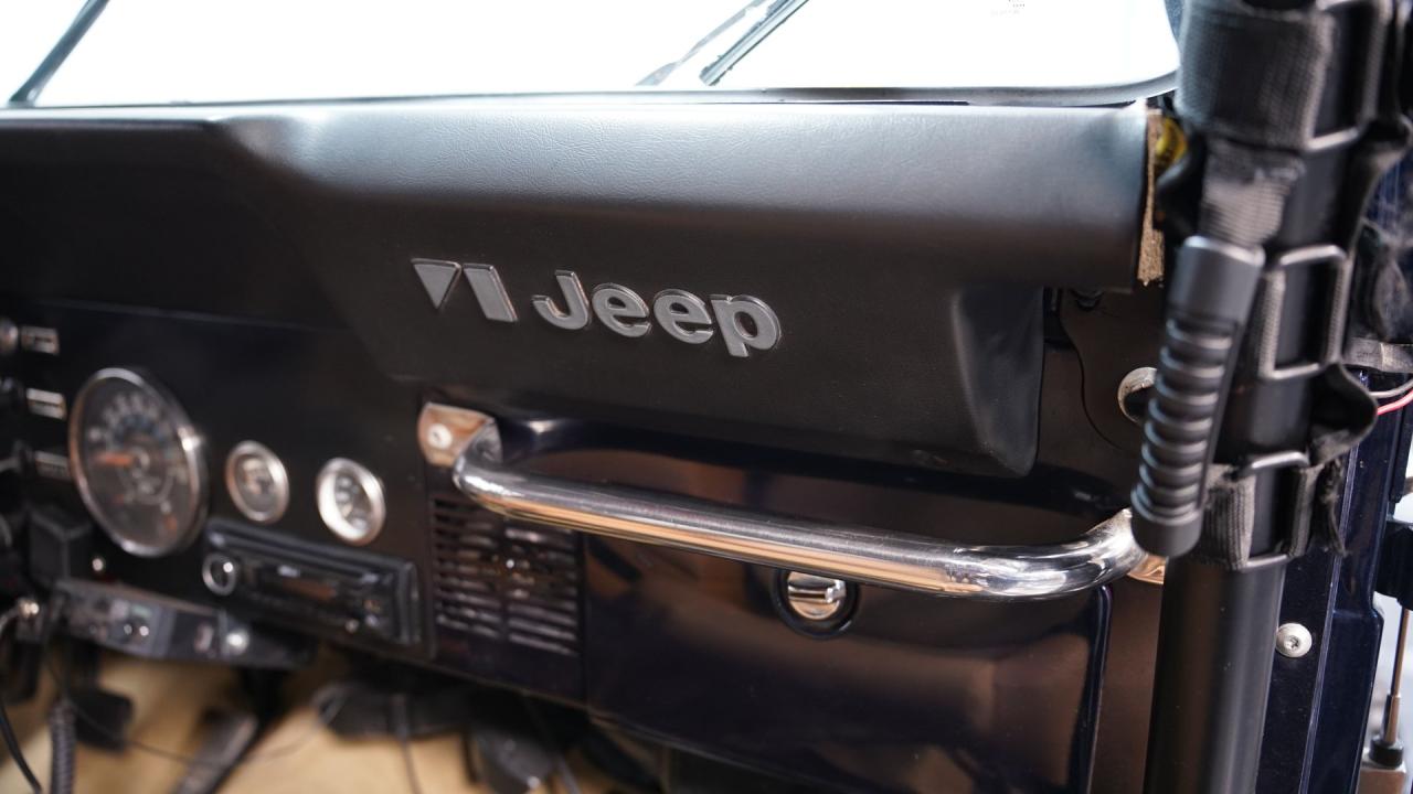 1985 Jeep CJ7 Laredo