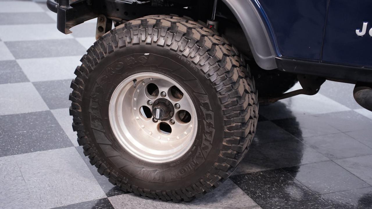 1985 Jeep CJ7 Laredo