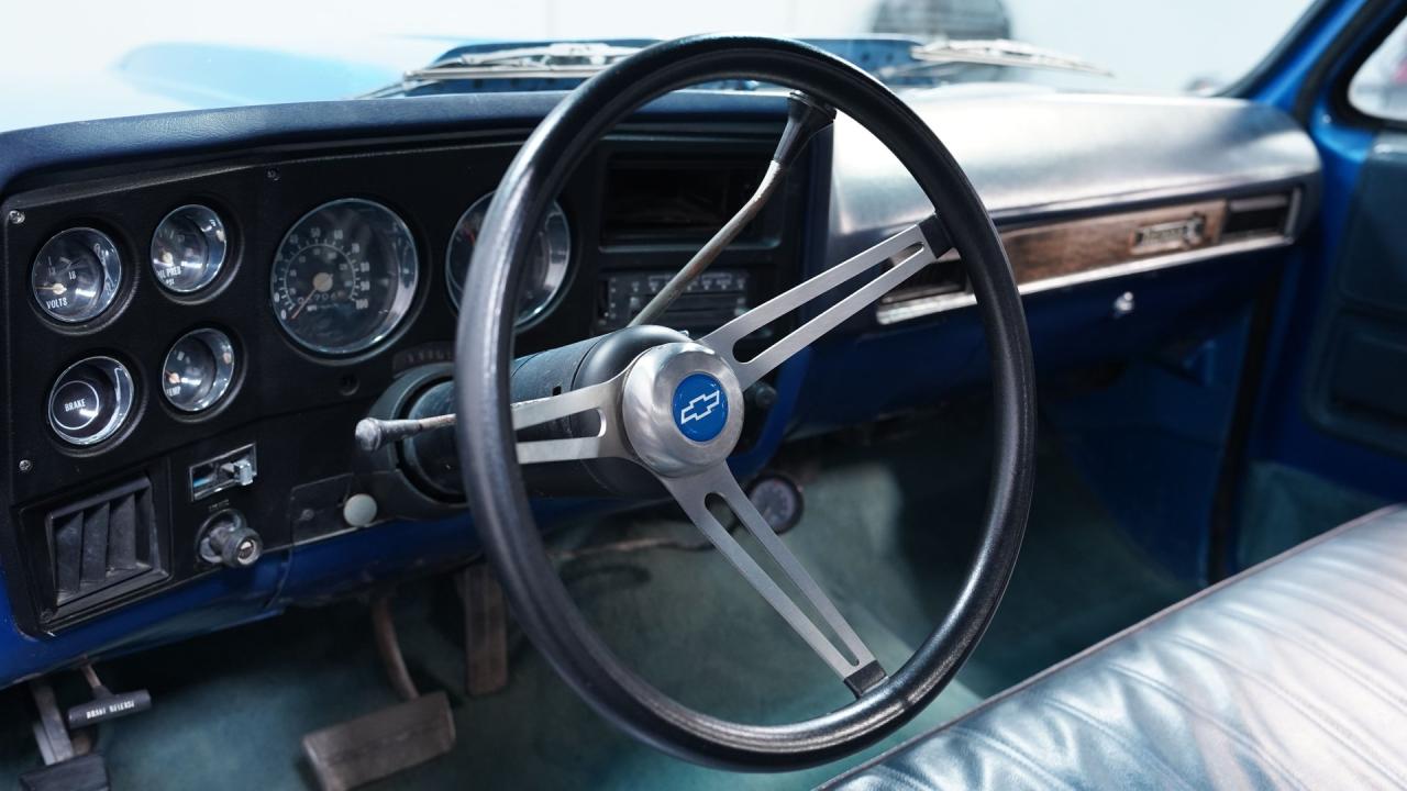 1976 Chevrolet C10 Scottsdale Stepside 454
