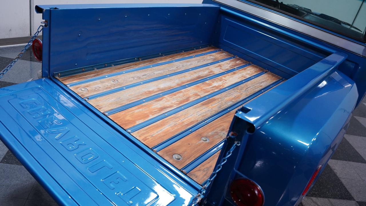 1976 Chevrolet C10 Scottsdale Stepside 454