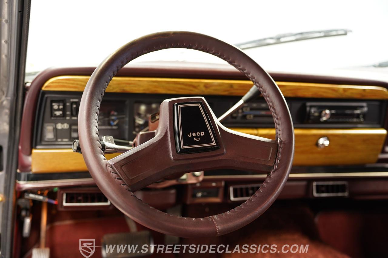 1988 Jeep Grand Wagoneer