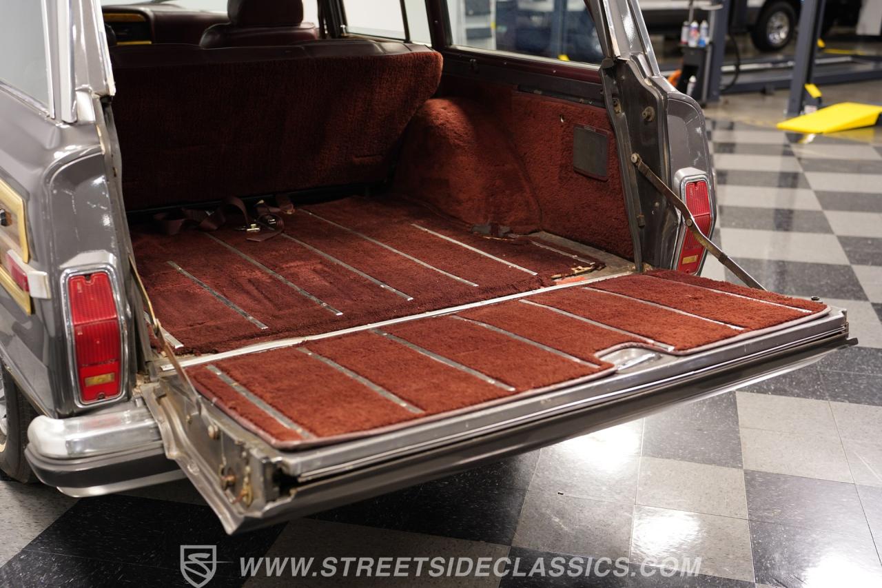 1988 Jeep Grand Wagoneer