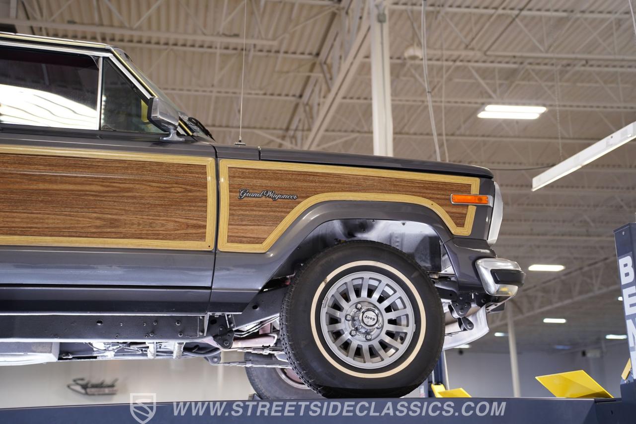 1988 Jeep Grand Wagoneer