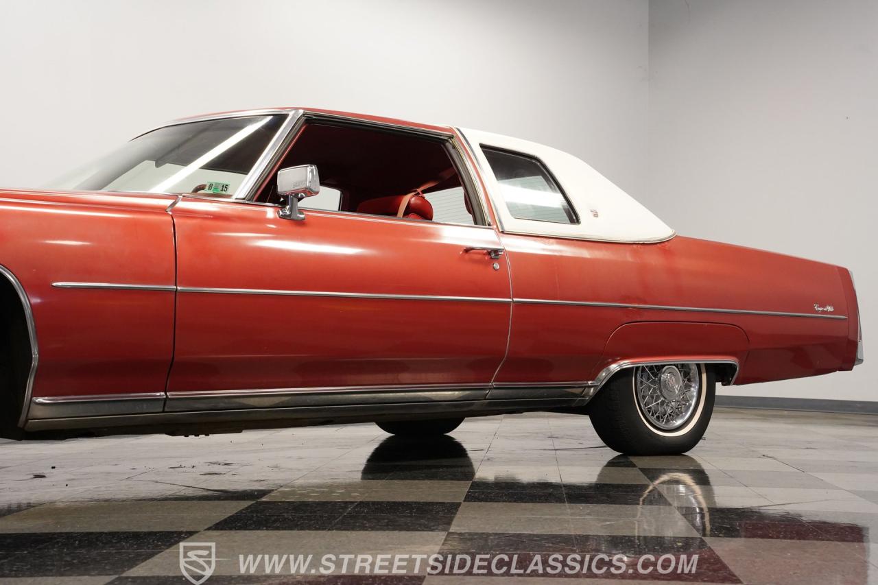 1976 Cadillac Coupe DeVille