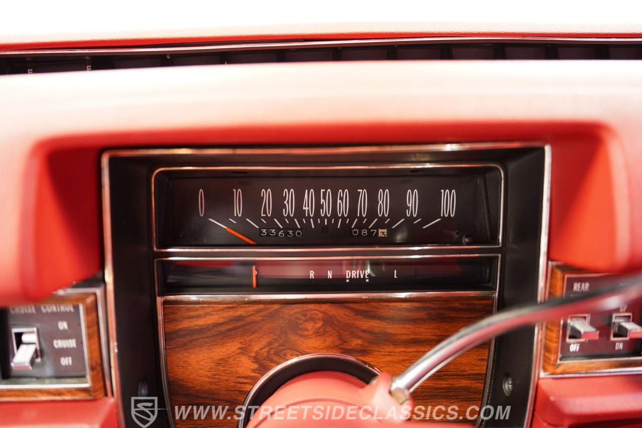 1976 Cadillac Coupe DeVille