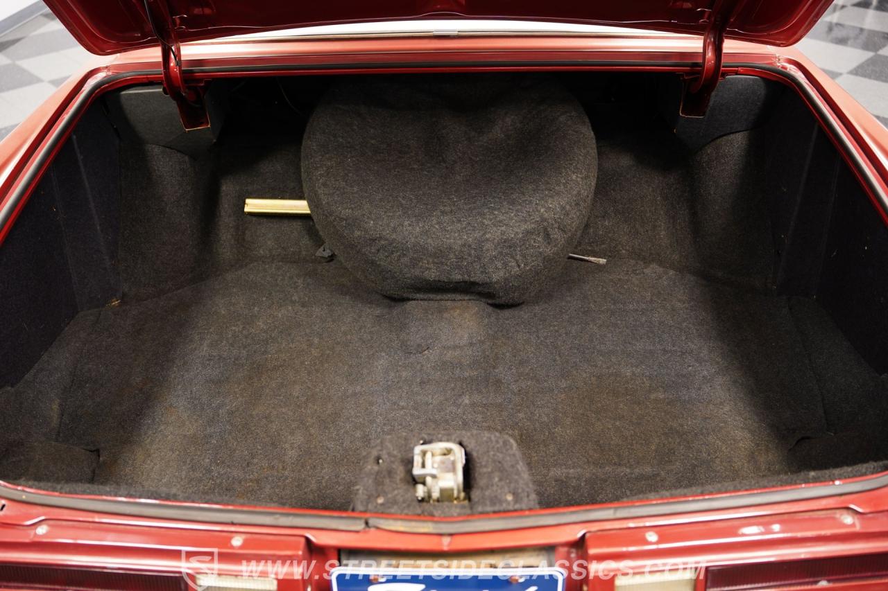 1976 Cadillac Coupe DeVille