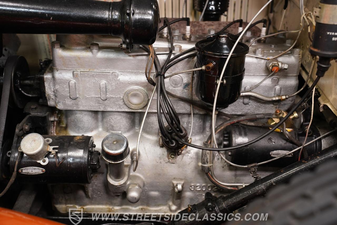 1932 Chrysler CI Rumble Seat Convertible