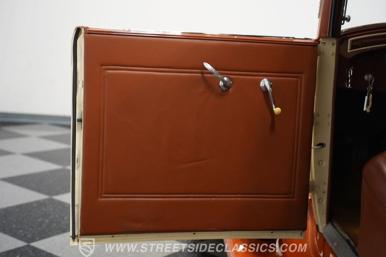 1932 Chrysler CI Rumble Seat Convertible