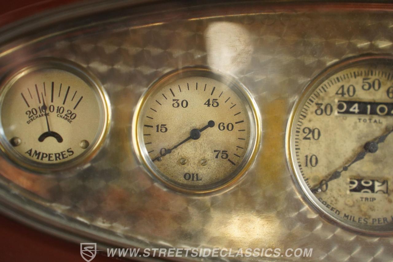 1932 Chrysler CI Rumble Seat Convertible