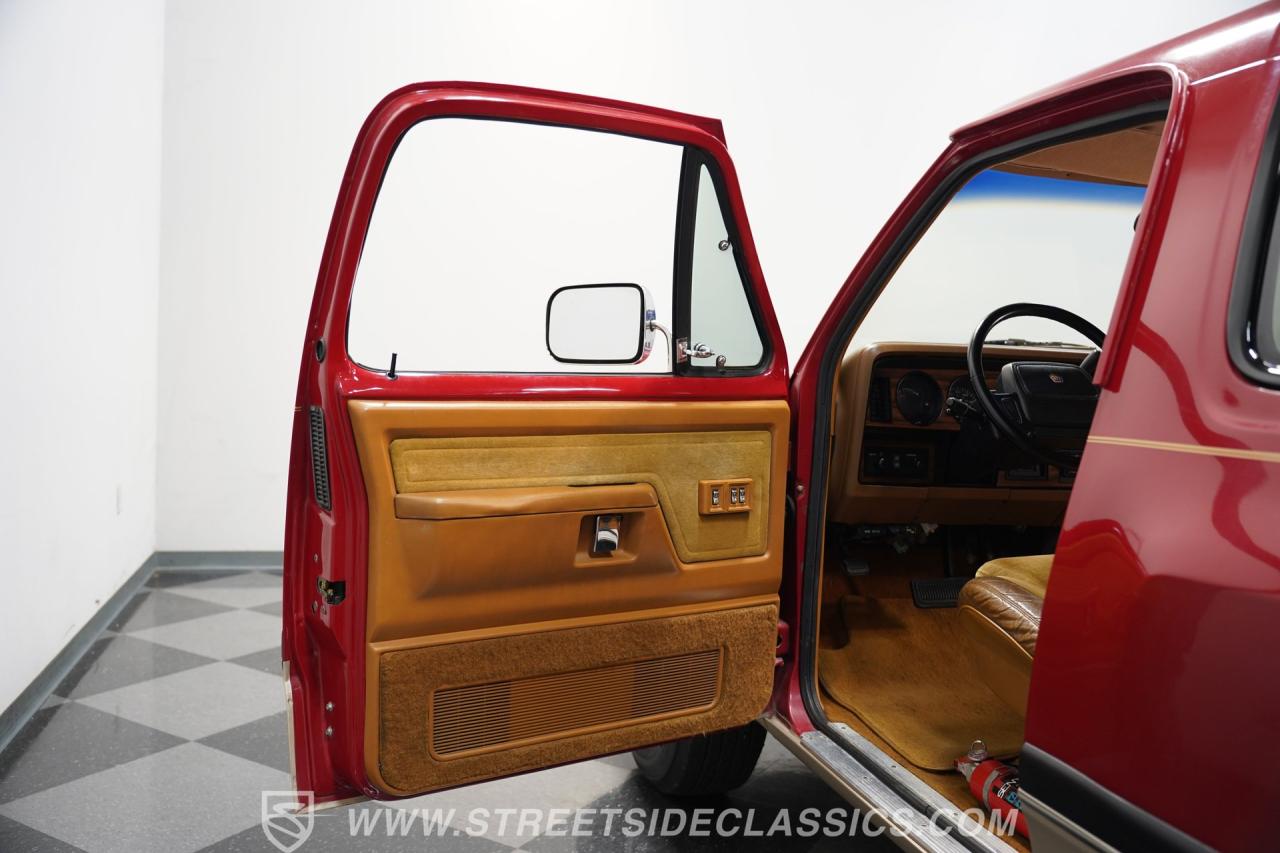 1991 Dodge Ramcharger LE