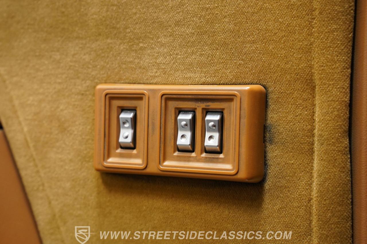 1991 Dodge Ramcharger LE