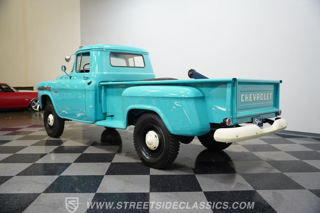 1959 Chevrolet Apache 3800 NAPCO 4X4 Tow Truck
