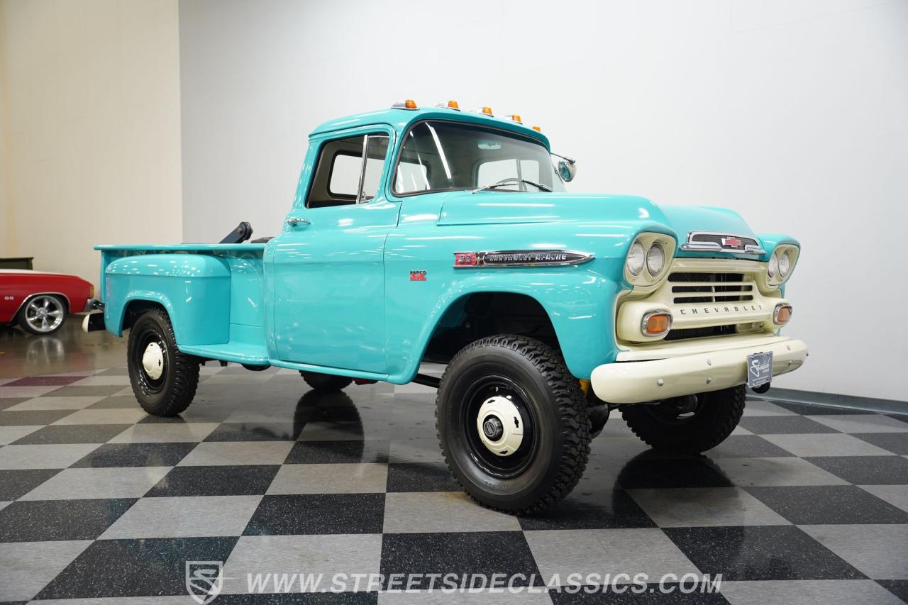 1959 Chevrolet Apache 3800 NAPCO 4X4 Tow Truck