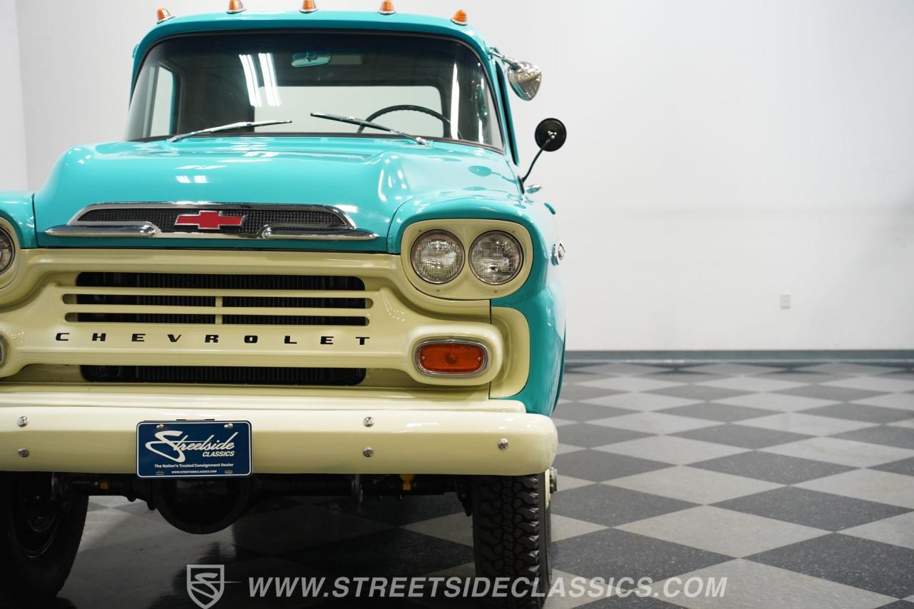 1959 Chevrolet Apache 3800 NAPCO 4X4 Tow Truck