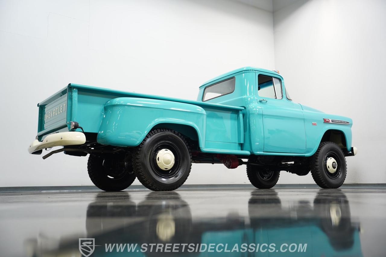 1959 Chevrolet Apache 3800 NAPCO 4X4 Tow Truck