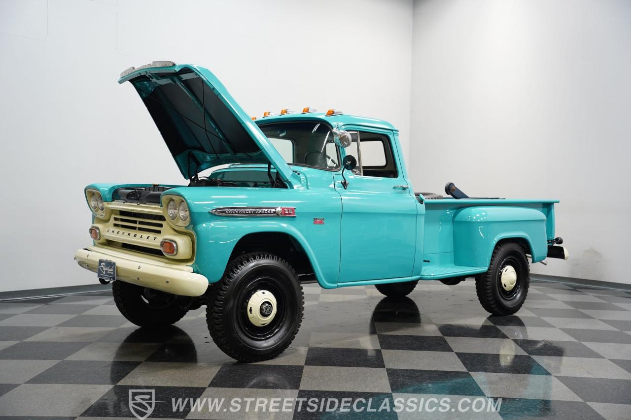 1959 Chevrolet Apache 3800 NAPCO 4X4 Tow Truck