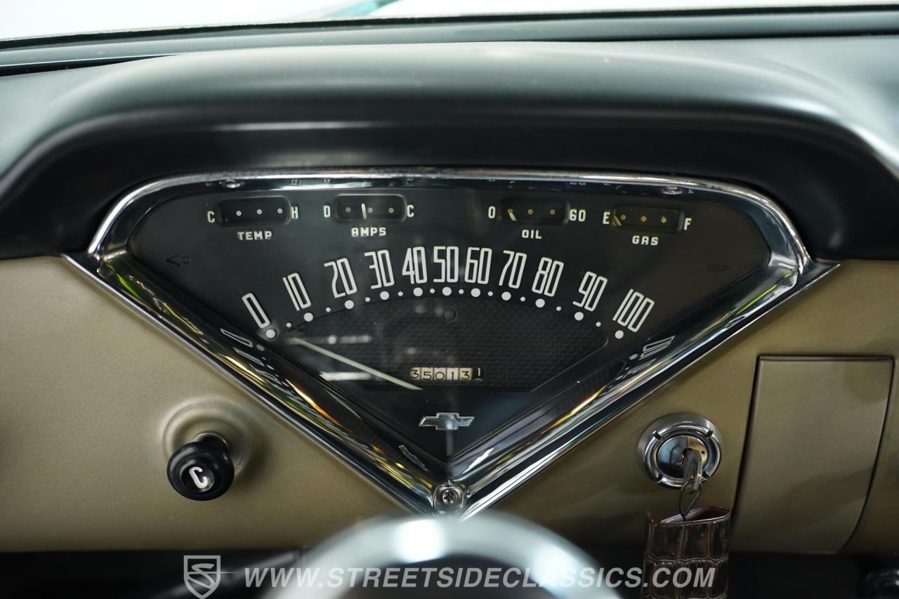 1959 Chevrolet Apache 3800 NAPCO 4X4 Tow Truck