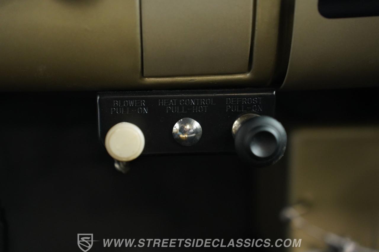 1959 Chevrolet Apache 3800 NAPCO 4X4 Tow Truck