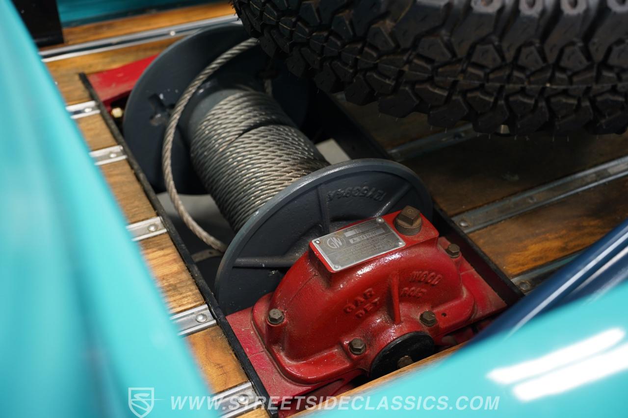 1959 Chevrolet Apache 3800 NAPCO 4X4 Tow Truck