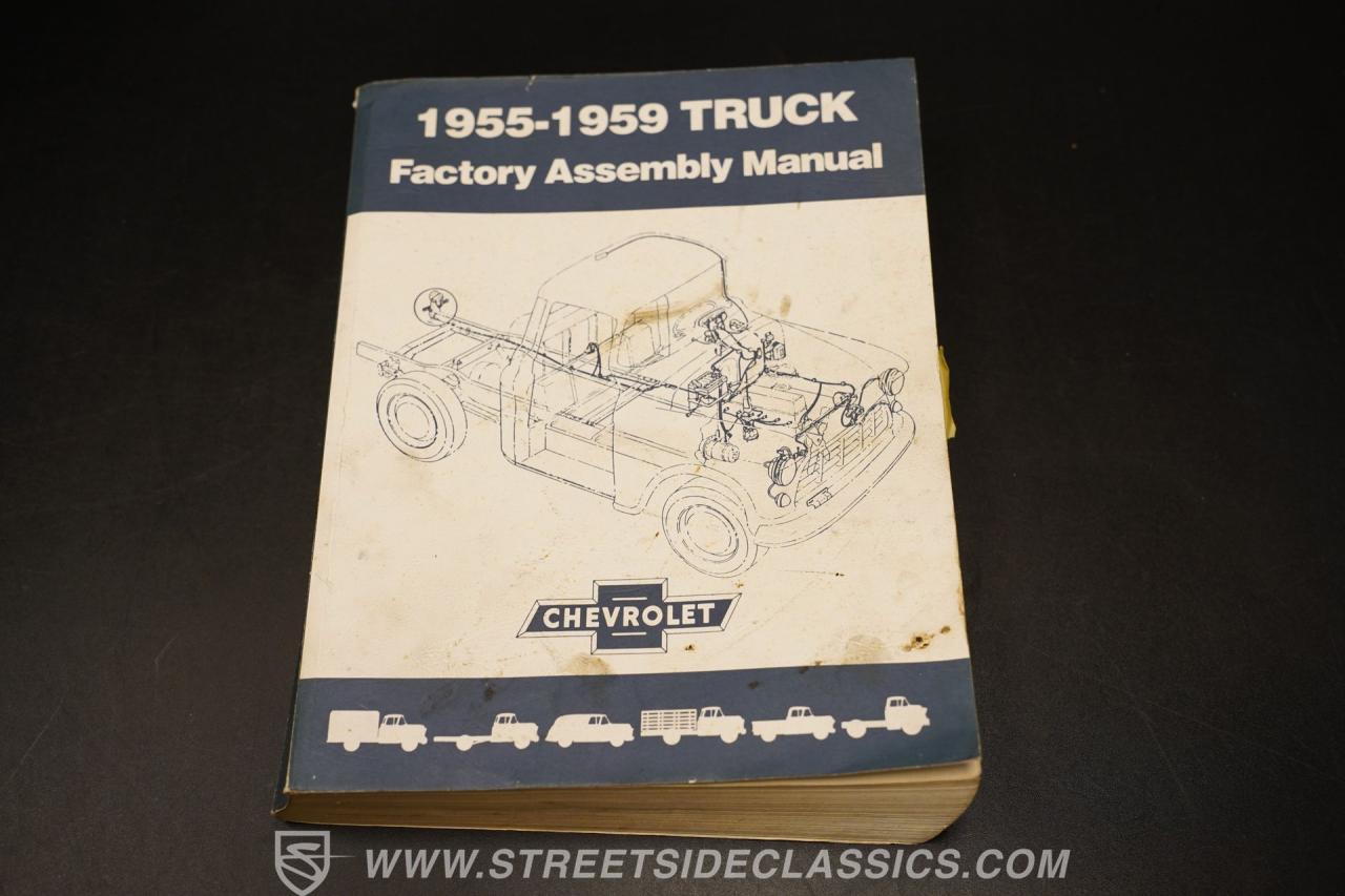 1959 Chevrolet Apache 3800 NAPCO 4X4 Tow Truck