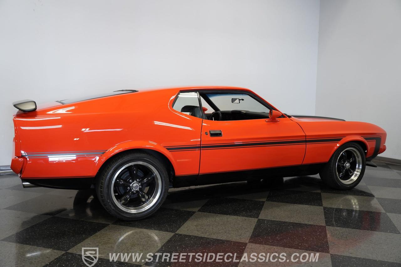 1971 Ford Mustang Mach 1 Tribute