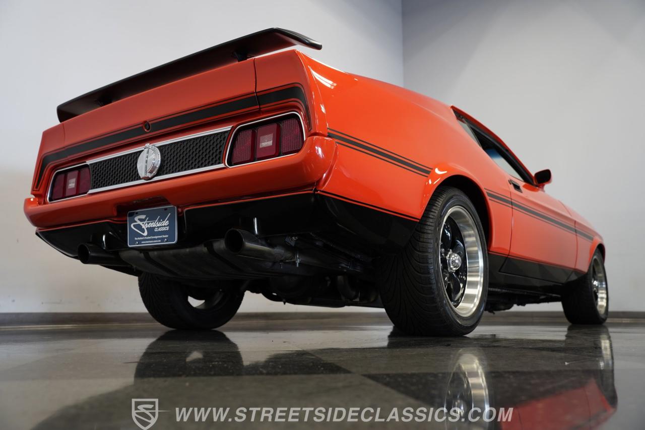 1971 Ford Mustang Mach 1 Tribute