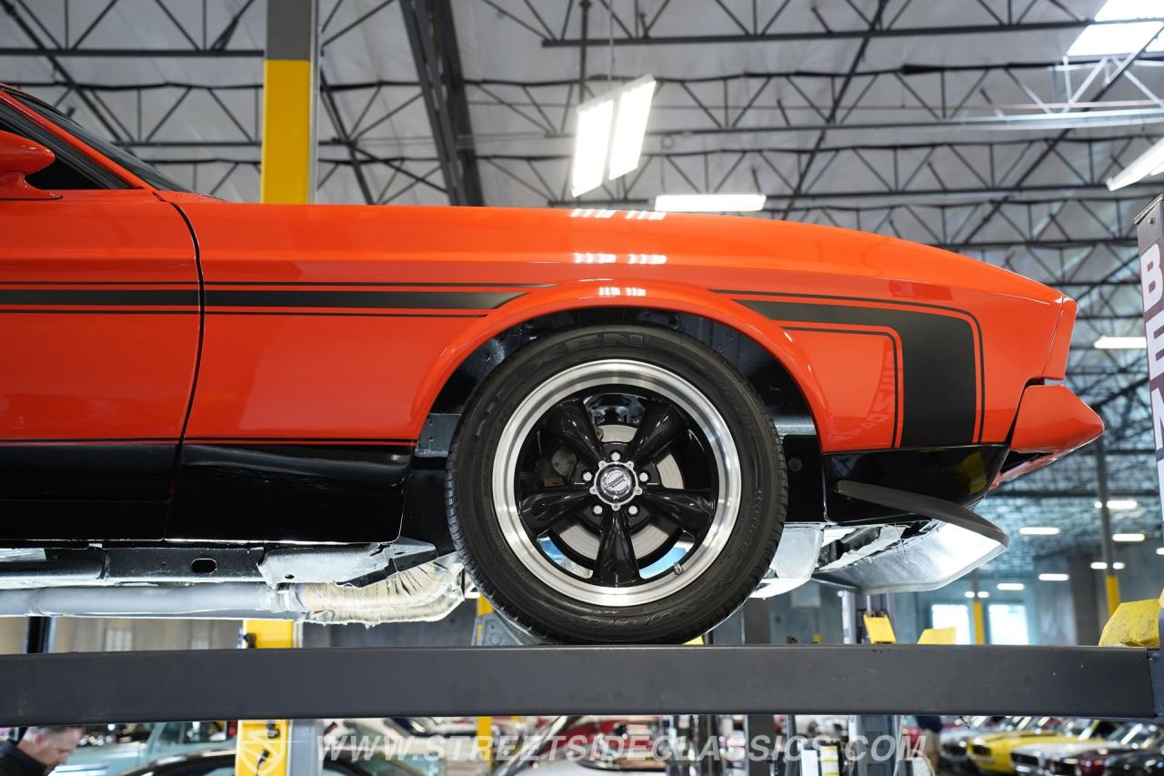 1971 Ford Mustang Mach 1 Tribute