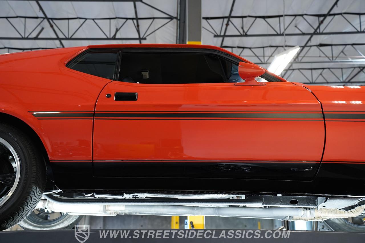 1971 Ford Mustang Mach 1 Tribute