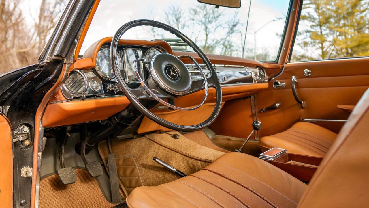 1967 Mercedes - Benz 250 SL Pagoda