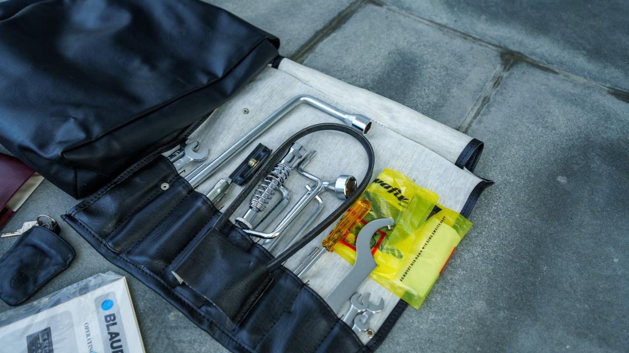 1989 Porsche 911 Turbo Slantnose Cabriolet