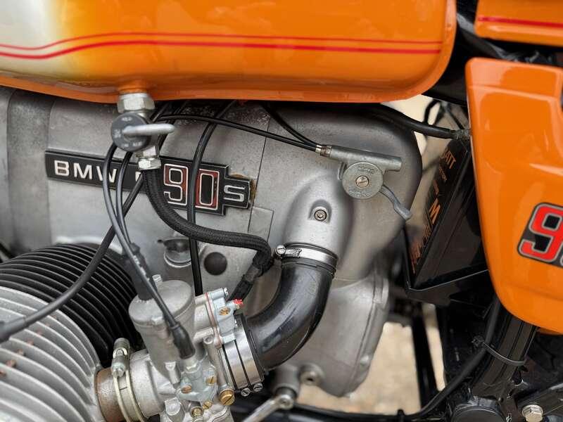 1975 BMW R90S