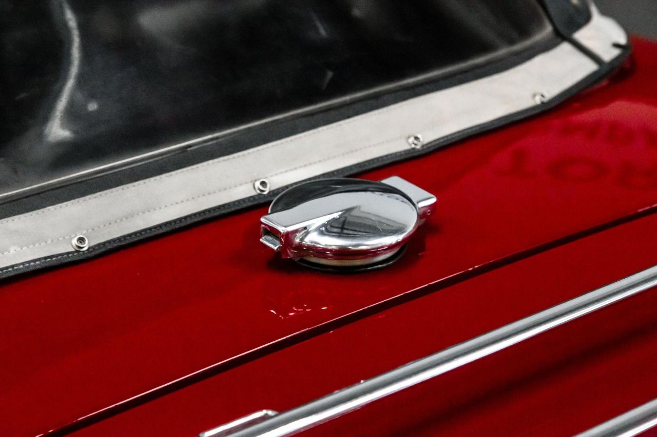 1975 Triumph TR6  OVERDRIVE