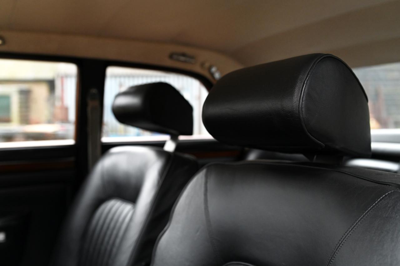 1969 Rover P5B Saloon