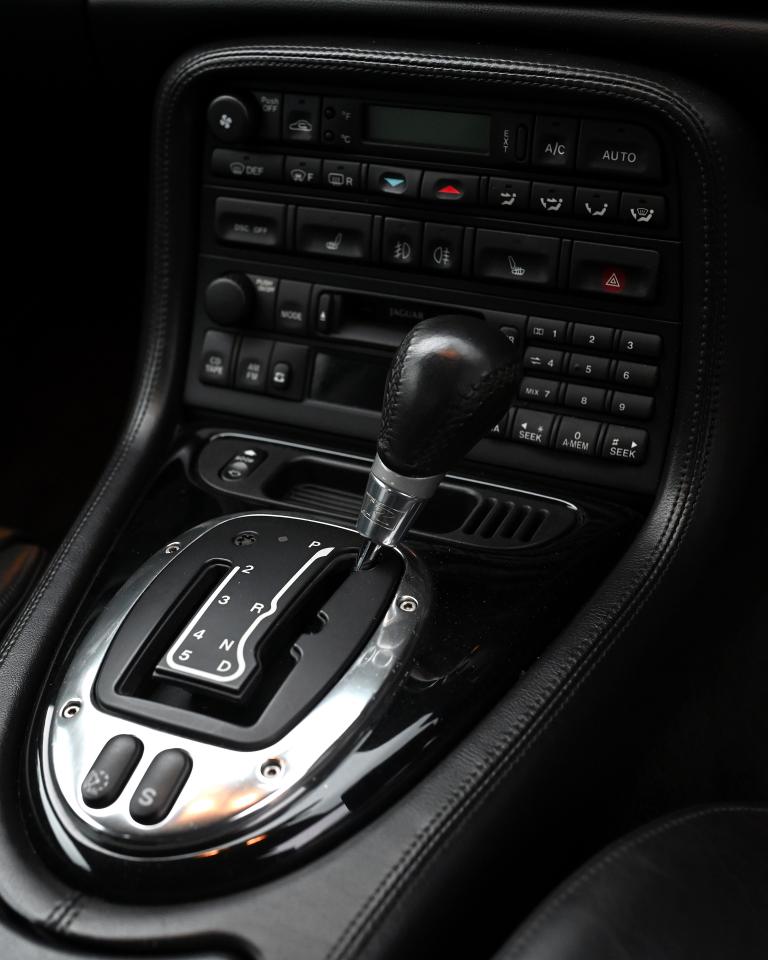 2004 Jaguar XKR Convertible (4.2 litre)