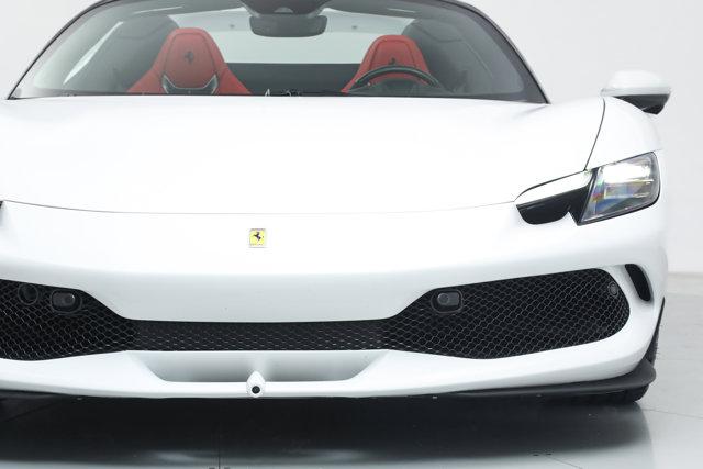 2024 Ferrari 296 GTS