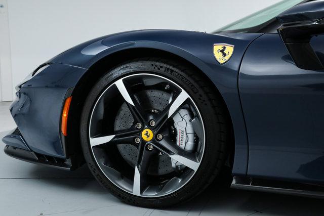 2023 Ferrari SF90 SPIDER
