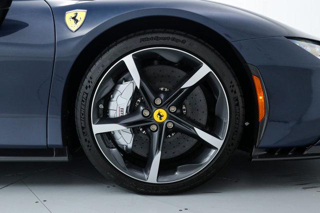 2023 Ferrari SF90 SPIDER